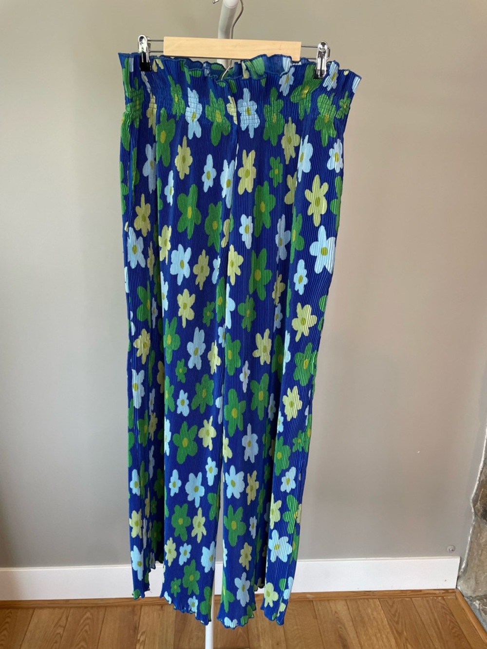 Sammy B x Target Wide Leg Floral Pleated Pants - Blue/Green Large